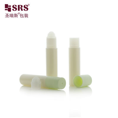 주문 10ml 에센셜 오일/향수를 위한 부드러운 마감의 녹색 캡 흰색 롤러 보틀 온라인 제조